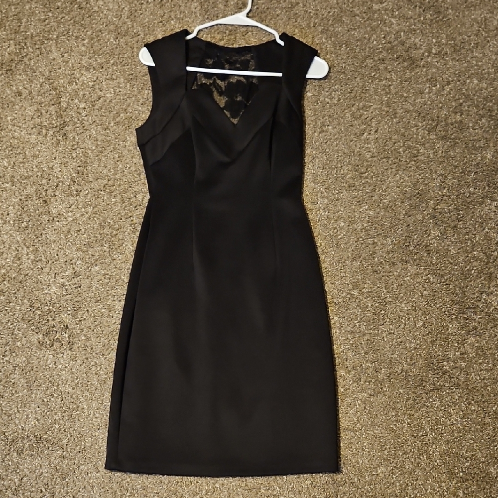 Chic Black Sleeveless Midi Dress